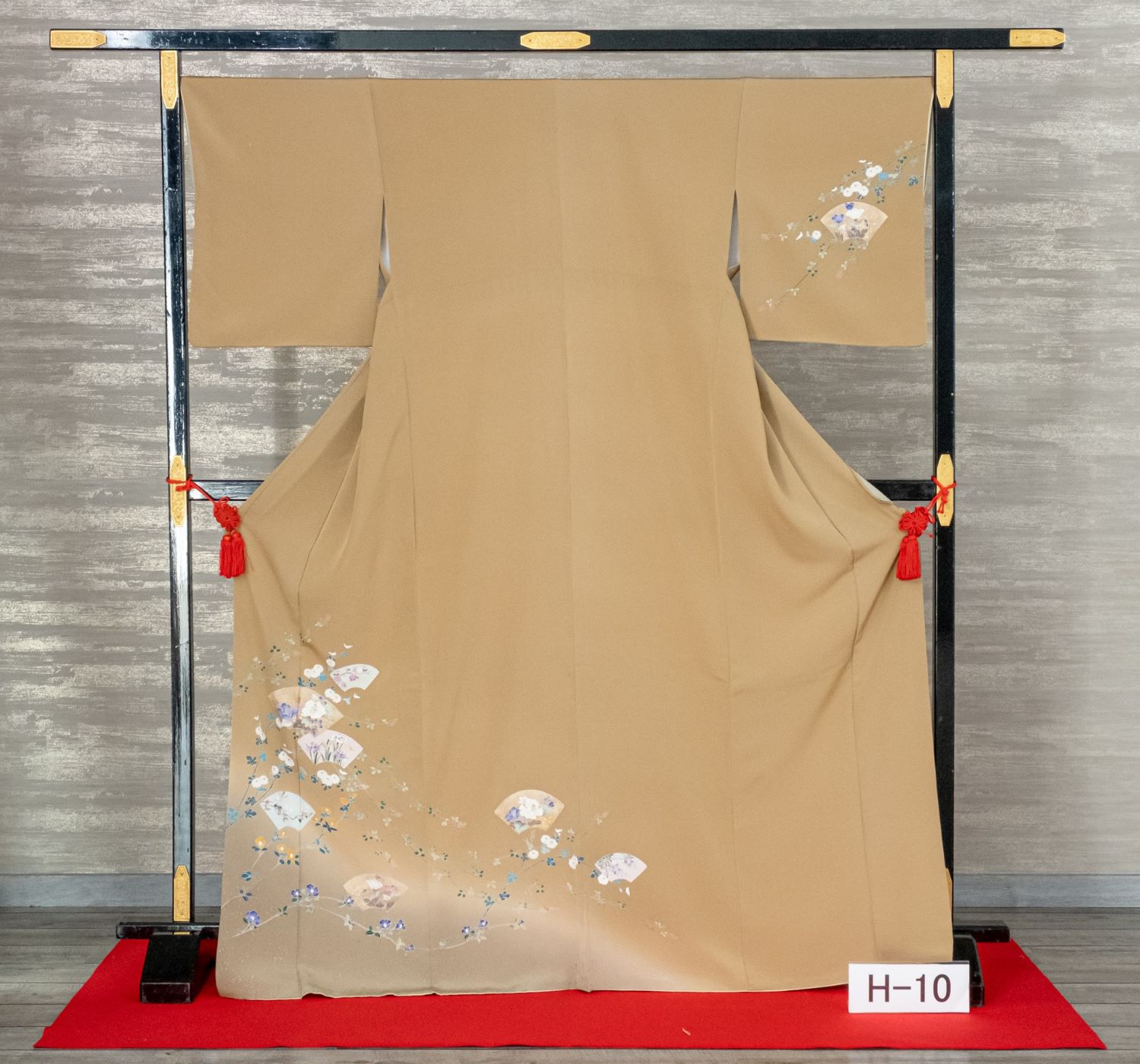 訪問着　カラシ