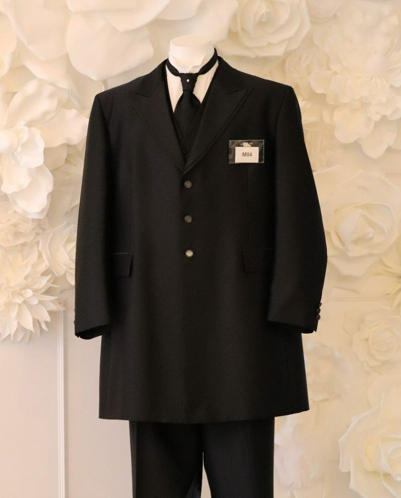 ロングタキシード