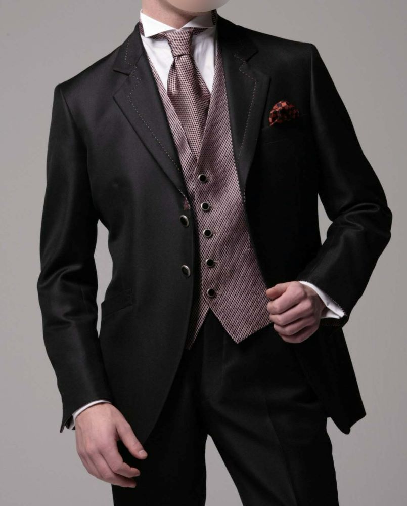 フェスタスーツ（黒/ピンク）